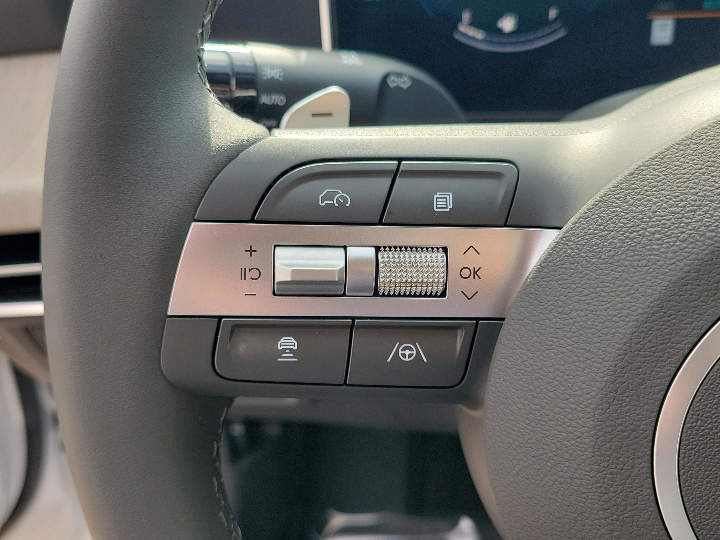 New 2025 Hyundai Sonata SEL image 21