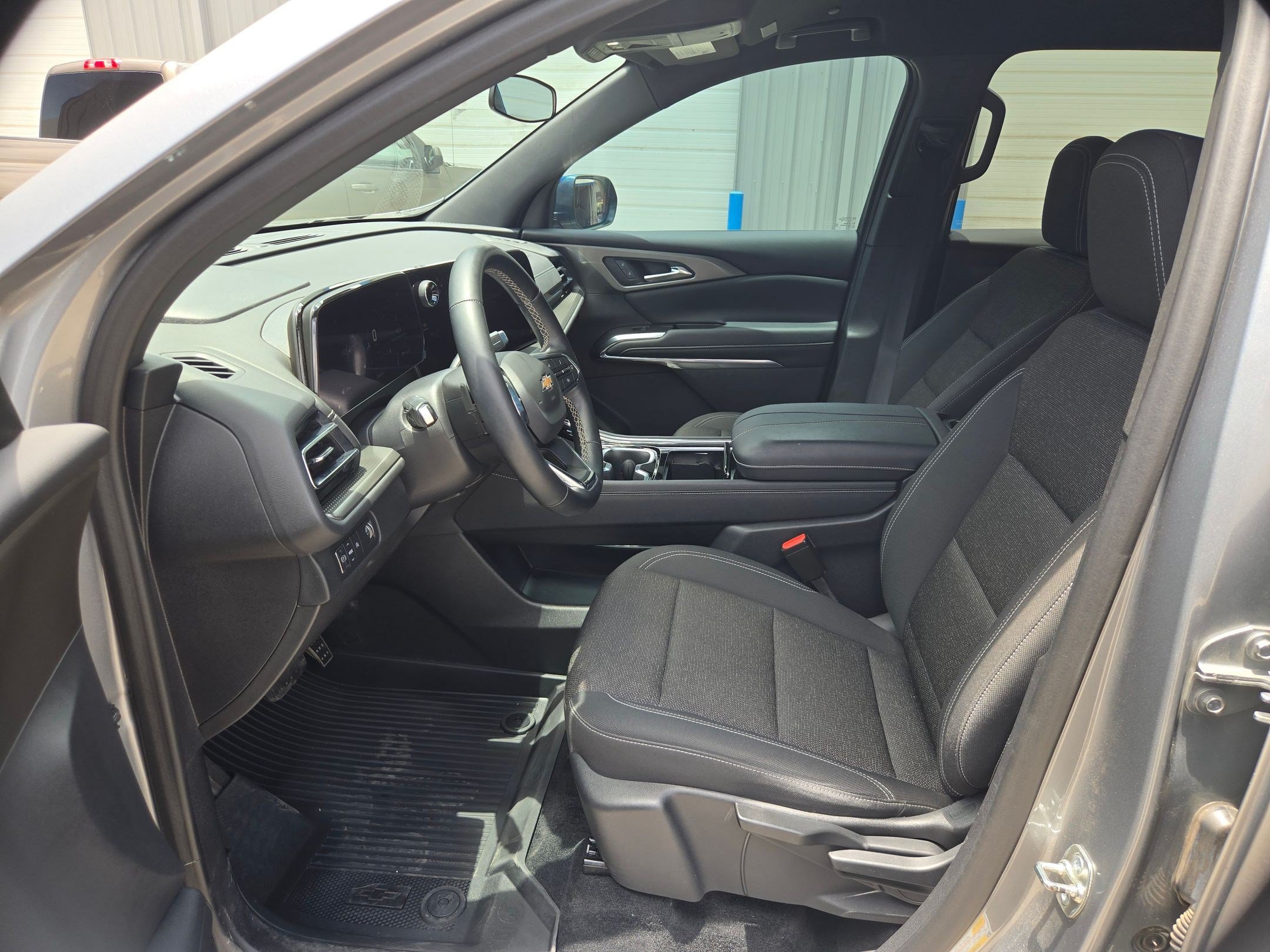 Certified 2024 Chevrolet Traverse LS FWD image 9