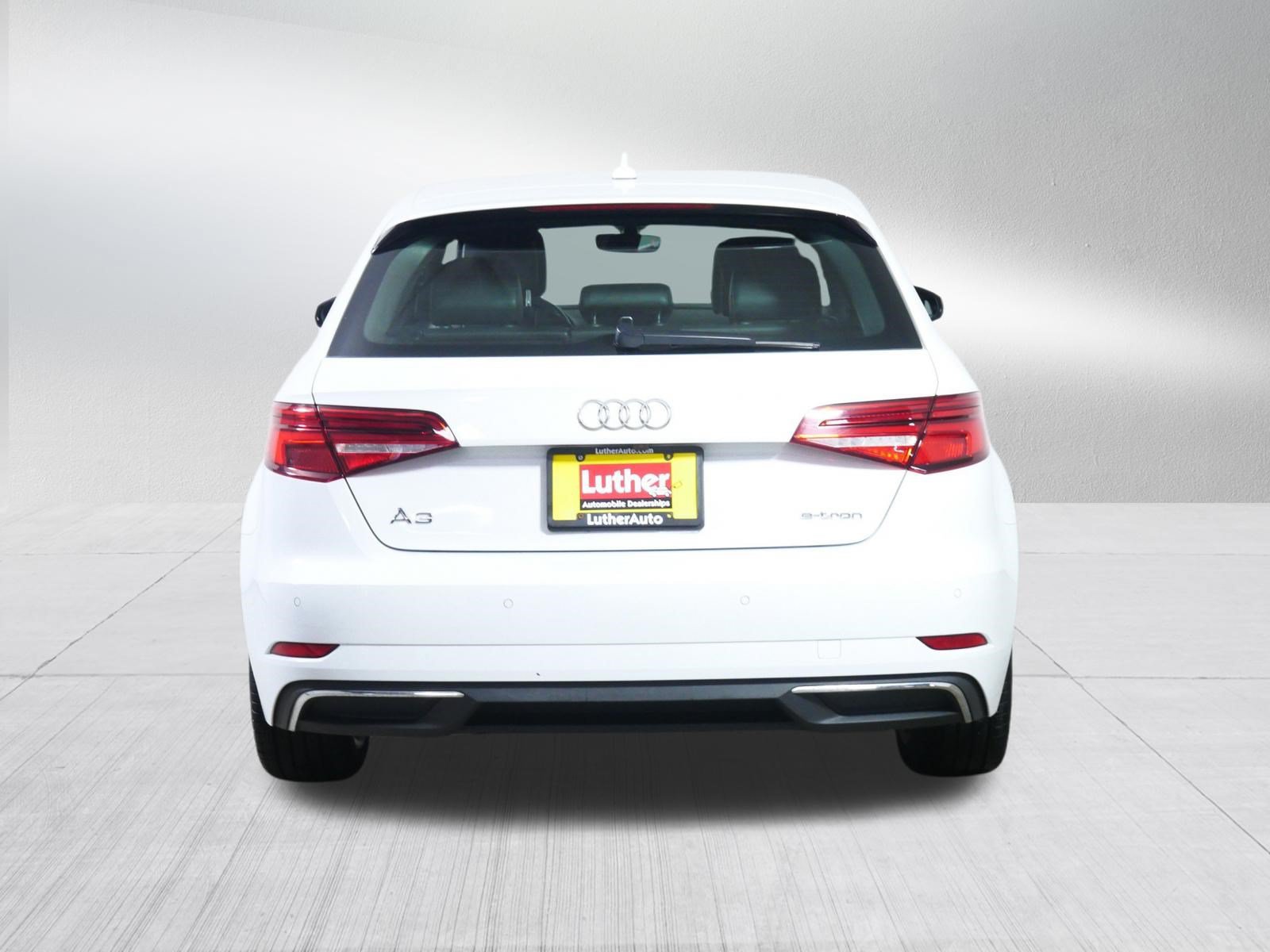 Used 2018 Audi A3 e-tron Prestige w/ Prestige Package FWD image 6