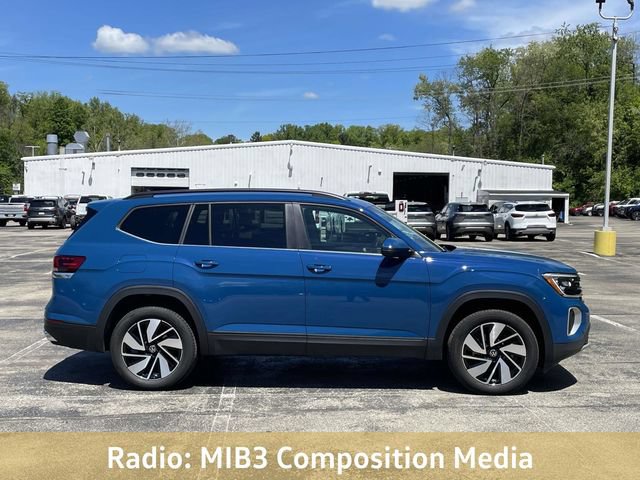 Used 2026 Volkswagen Atlas SE AWD/4WD image 2