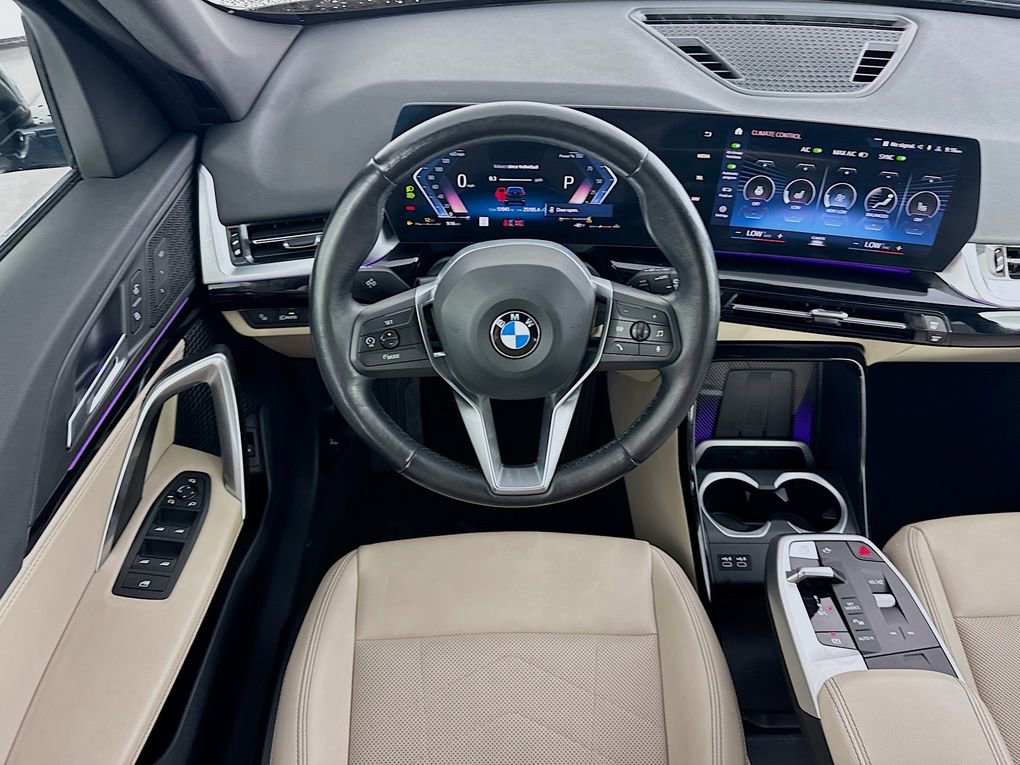 Used 2023 BMW X1 xDrive28i AWD/4WD image 23