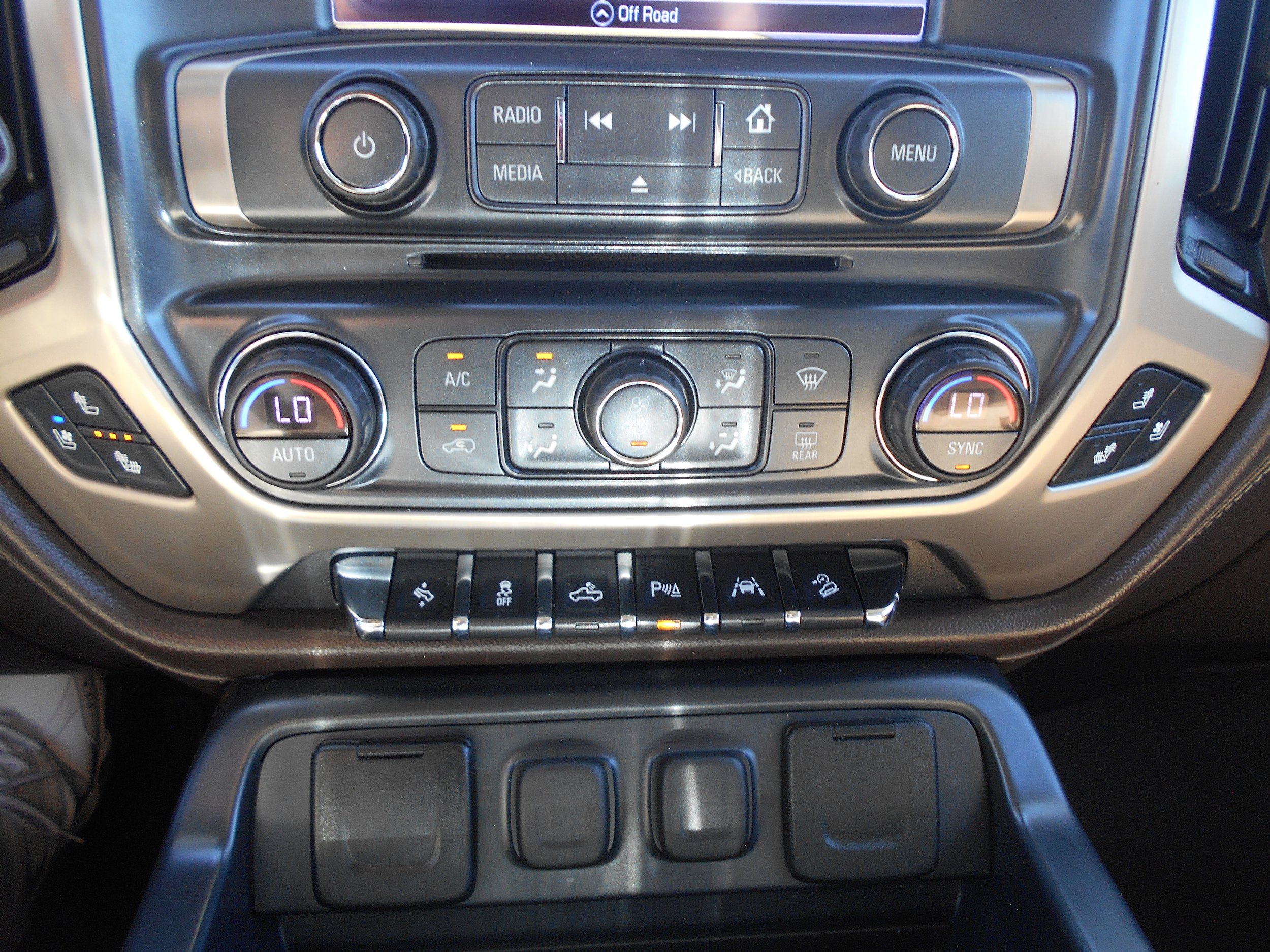 Used 2017 GMC Sierra 1500 Denali AWD/4WD image 12