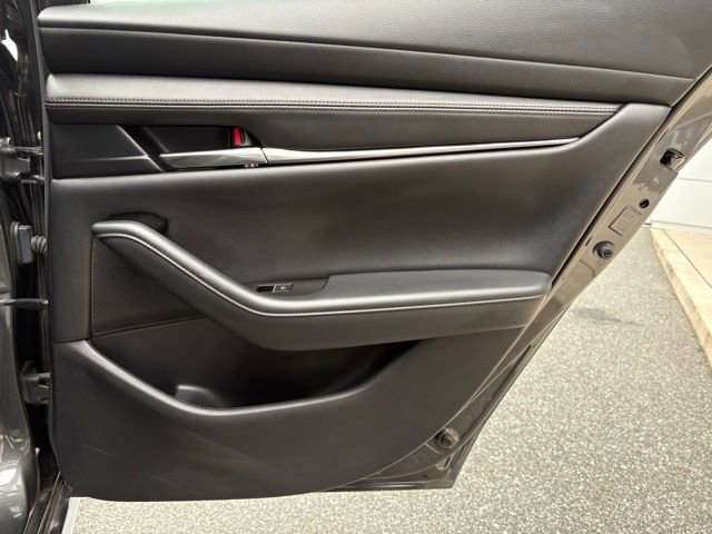 Used 2022 MAZDA MAZDA3 s image 19