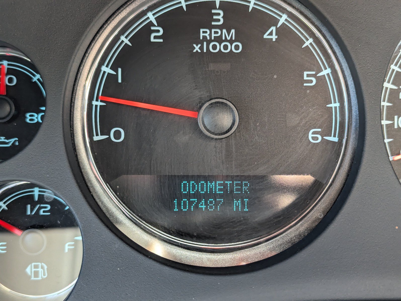Used 2008 GMC Yukon SLE RWD image 12