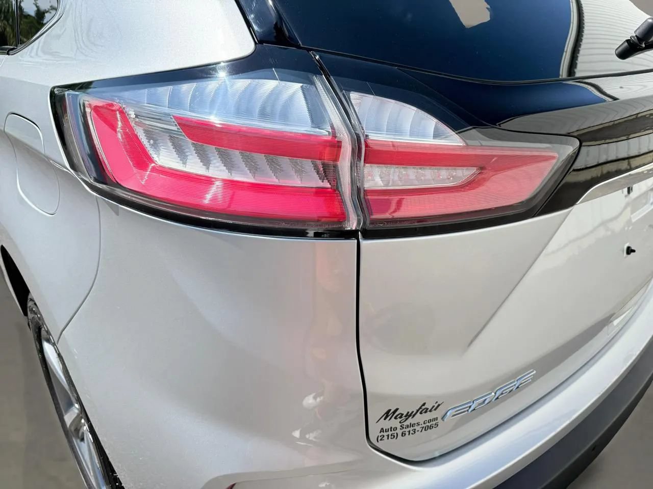 Used 2019 Ford Edge SEL w/ Equipment Group 201A FWD image 14