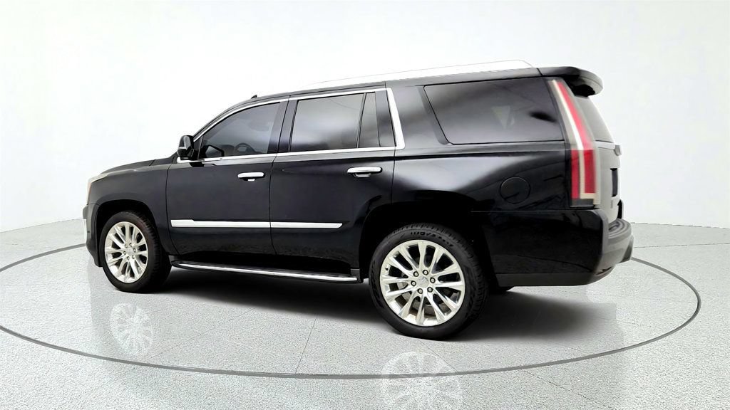 Used 2019 Cadillac Escalade Luxury AWD/4WD image 7