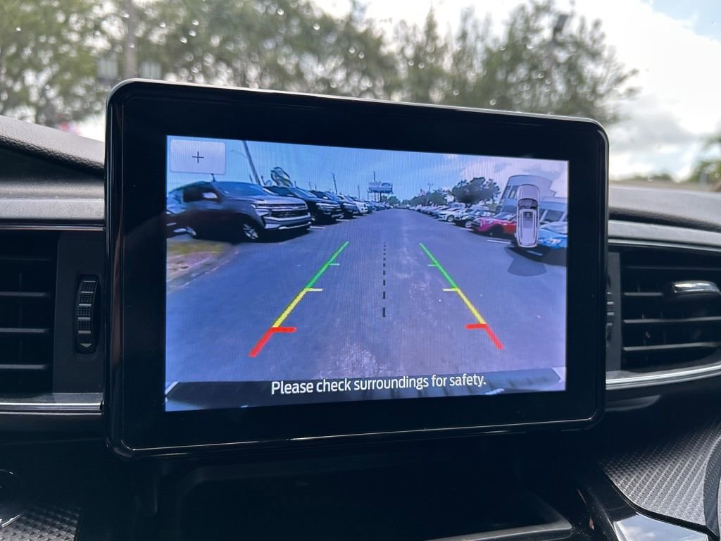 Used 2023 Ford Explorer ST image 30