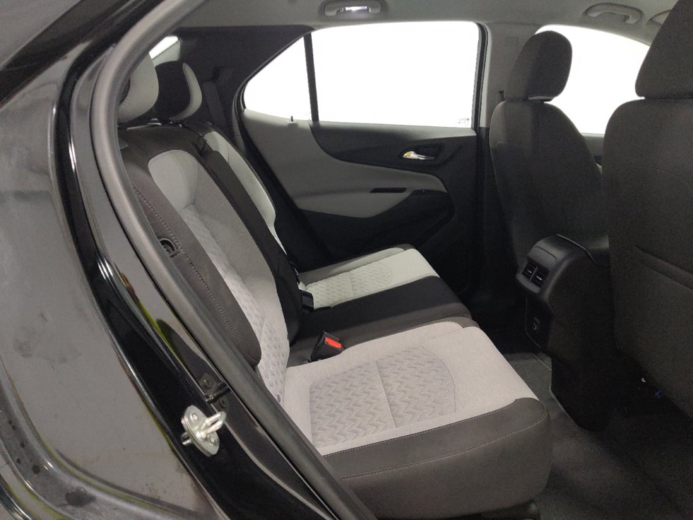 Used 2023 Chevrolet Equinox LS AWD/4WD image 19