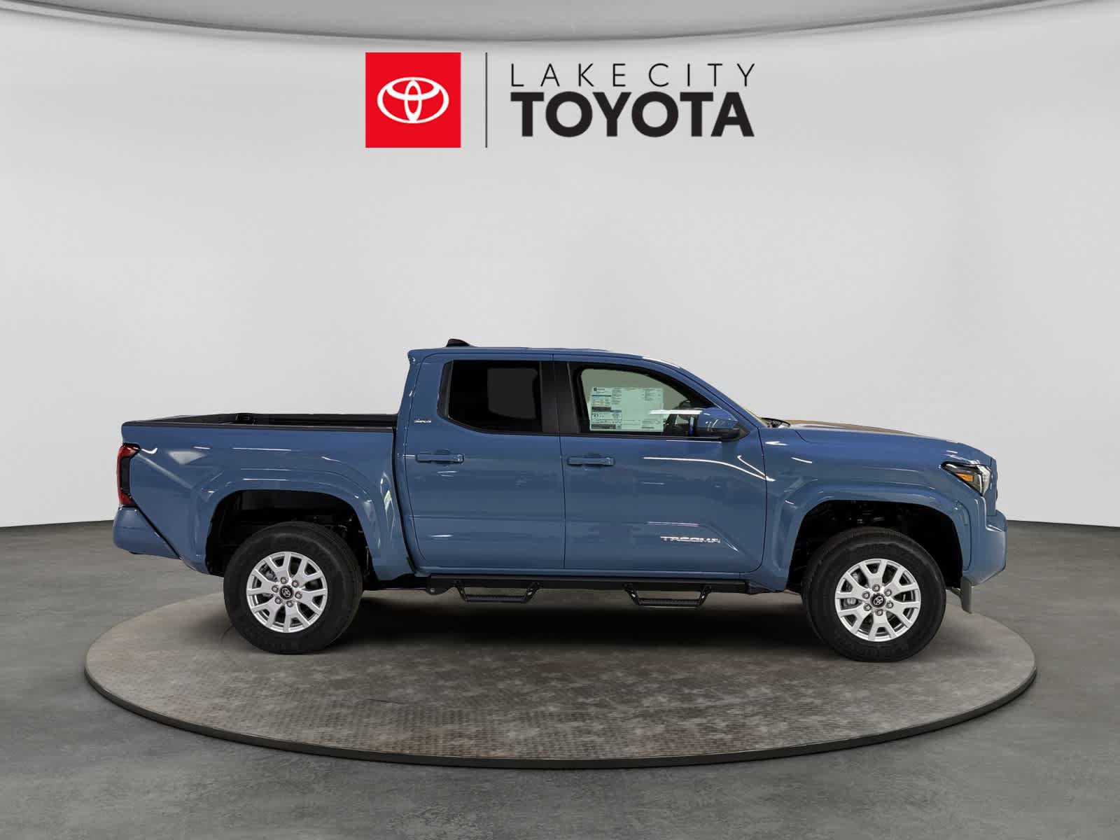 New 2026 Toyota Tacoma SR5 AWD/4WD image 7