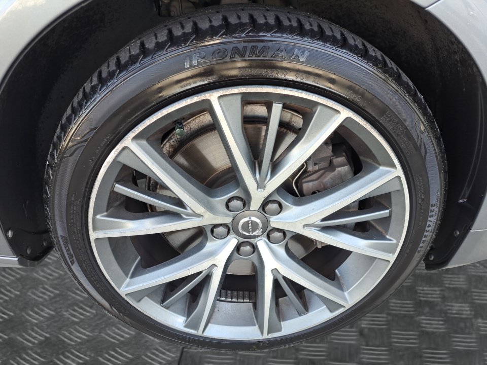 Used 2017 Volvo S90 T6 Momentum w/ Vision Package AWD/4WD image 17