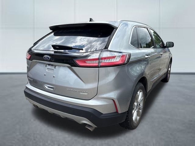 Used 2020 Ford Edge Titanium FWD image 4