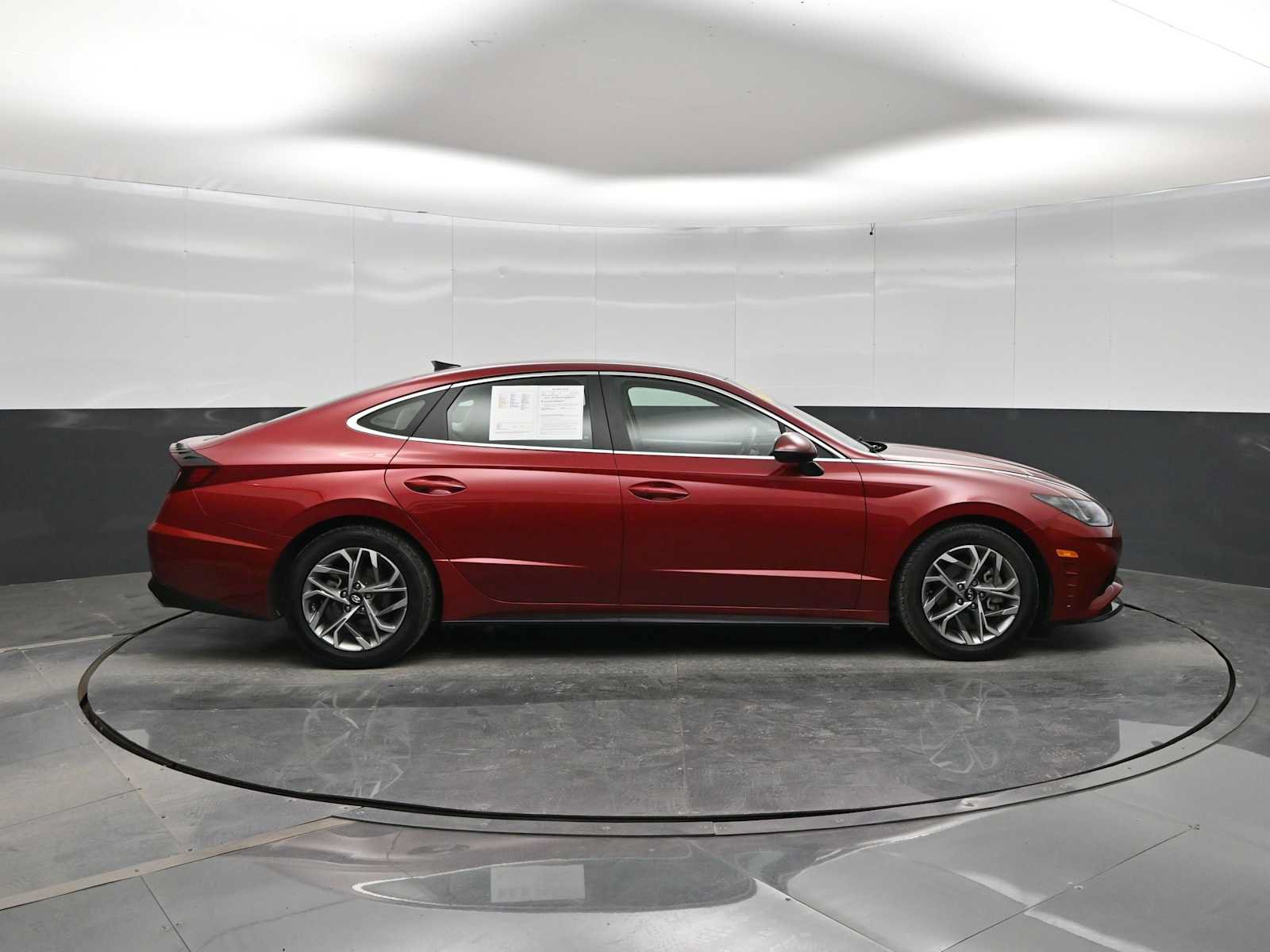 Used 2023 Hyundai Sonata SEL FWD image 9