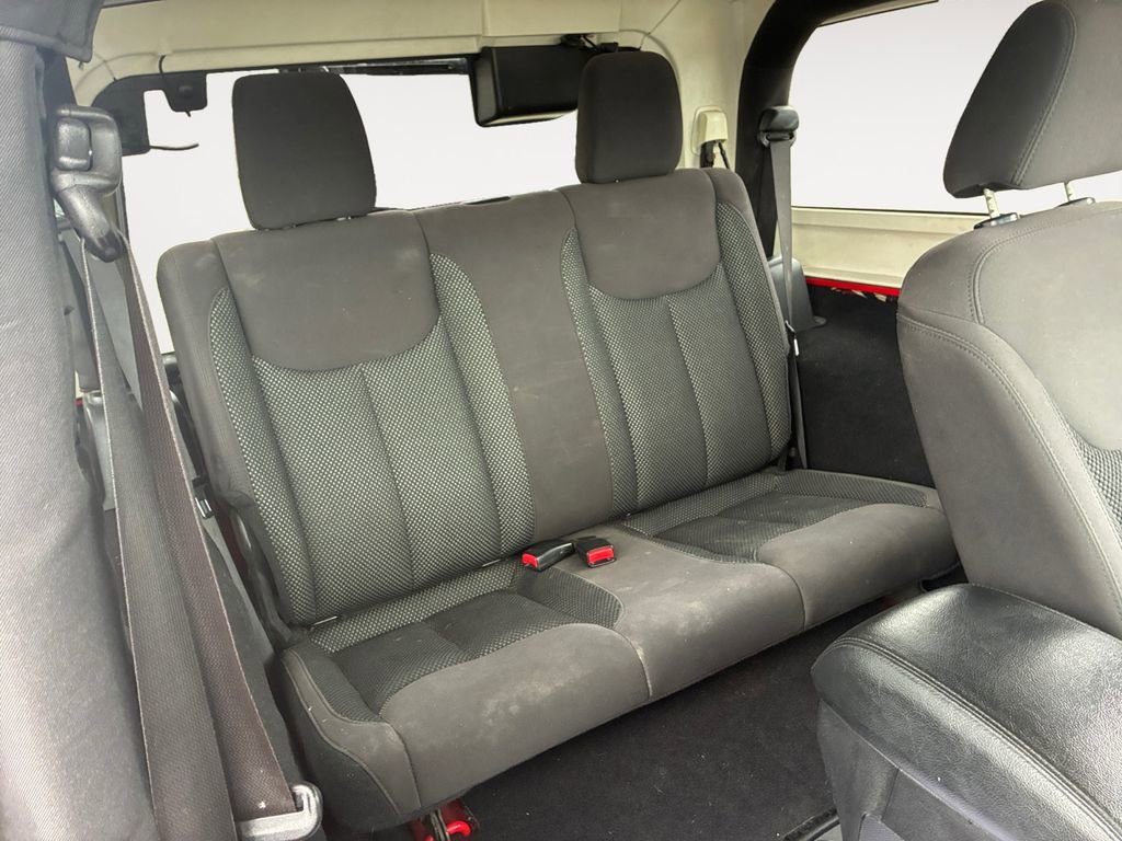 Used 2016 Jeep Wrangler Sport image 16