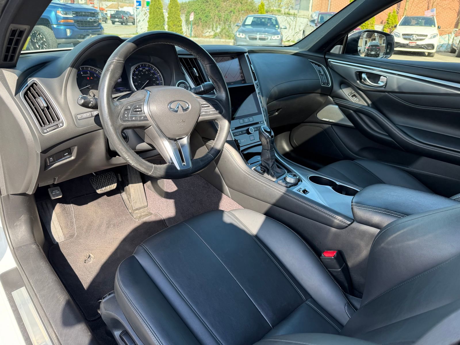 Used 2018 INFINITI Q60 3.0t Luxe w/ Sensory Package 3.0T Luxe RWD image 13