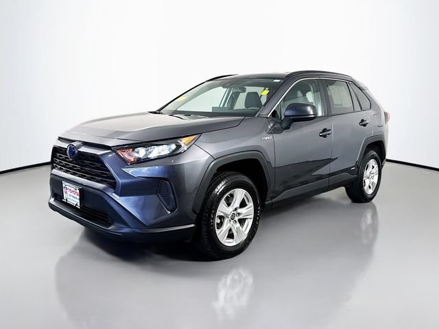 Used 2021 Toyota RAV4 LE AWD/4WD image 2