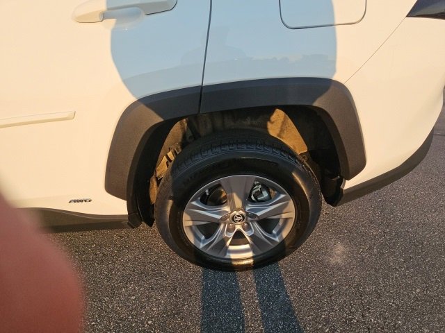 Used 2023 Toyota RAV4 LE image 63