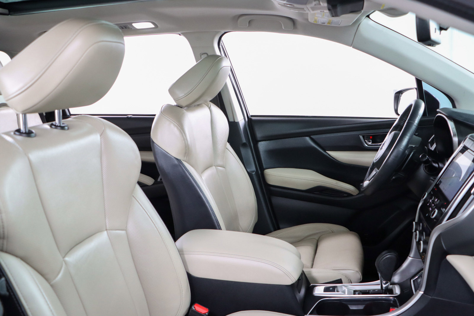 Used 2020 Subaru Ascent Limited w/ Technology Package image 28