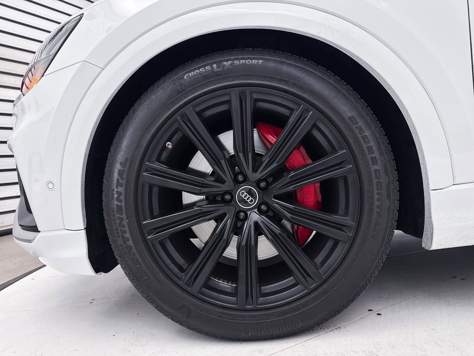 Used 2023 Audi SQ8 Prestige image 17