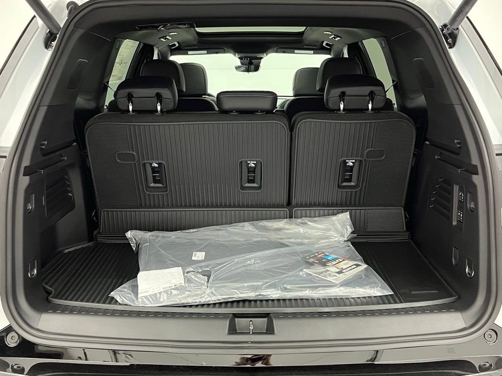New 2026 Buick Enclave Sport Touring w/ Power Package image 11