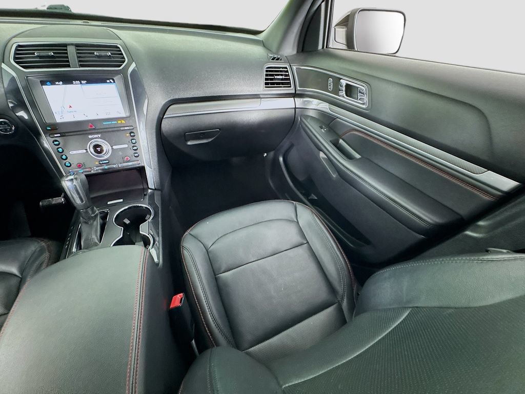 Used 2019 Ford Explorer Sport AWD/4WD image 17