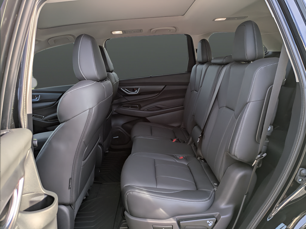 Used 2025 Subaru Ascent Limited AWD/4WD image 13