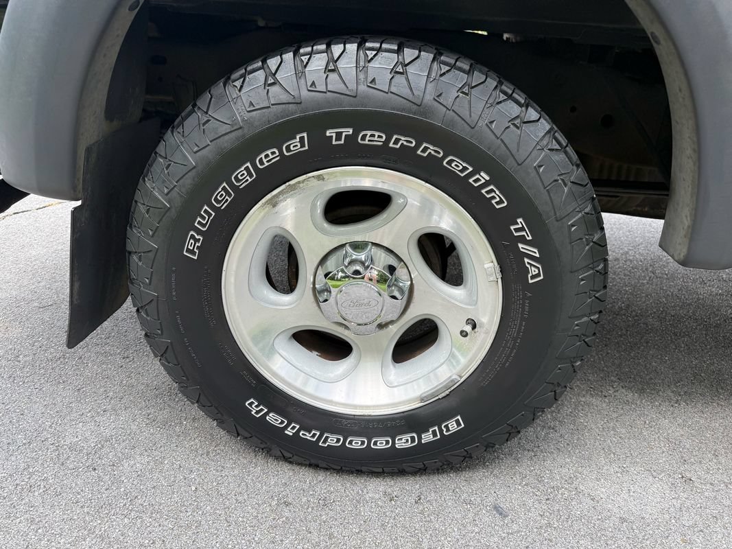 Used 2002 Ford Ranger XLT AWD/4WD image 16