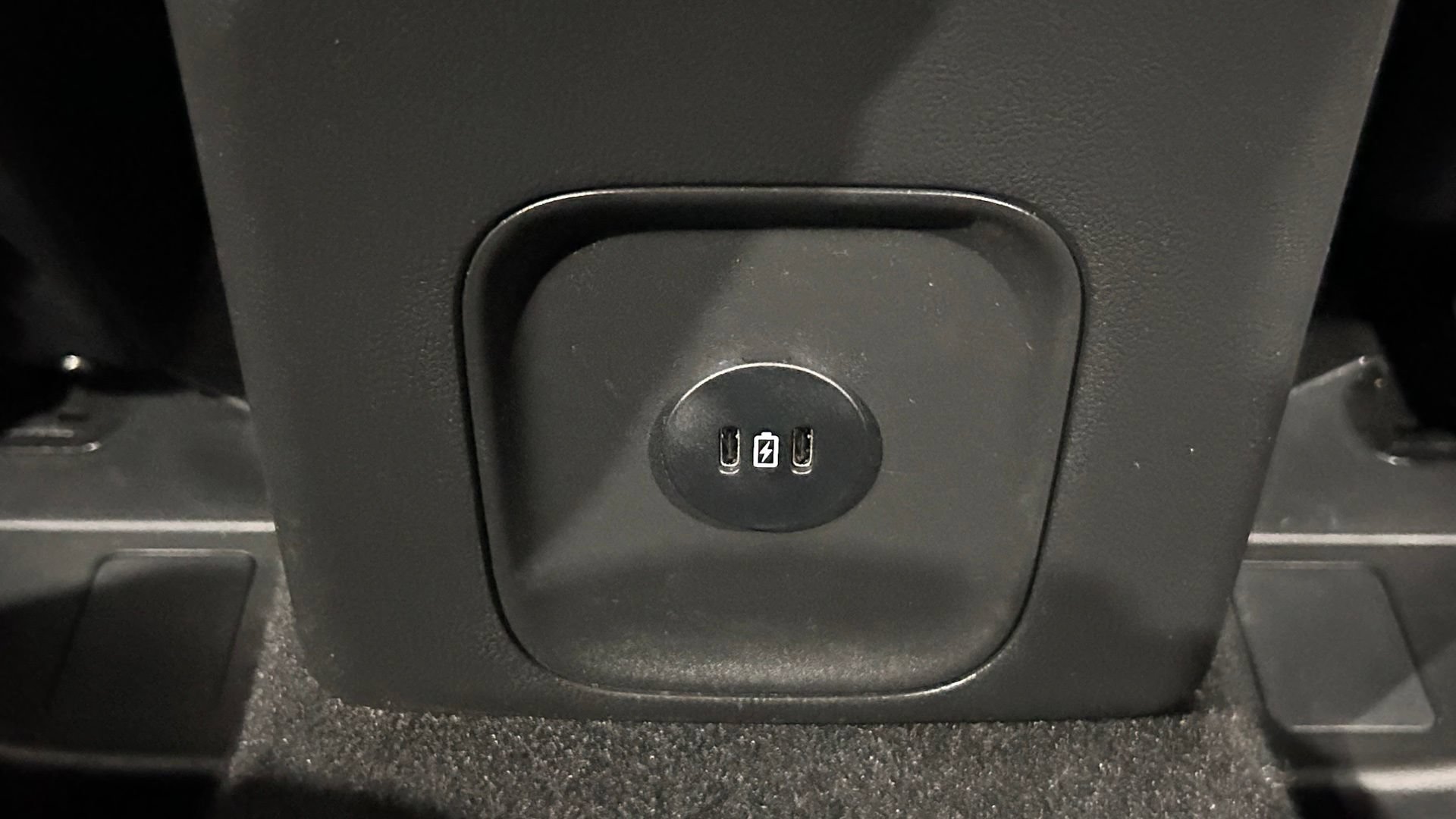 Used 2025 Ford Escape ST-Line AWD/4WD image 76