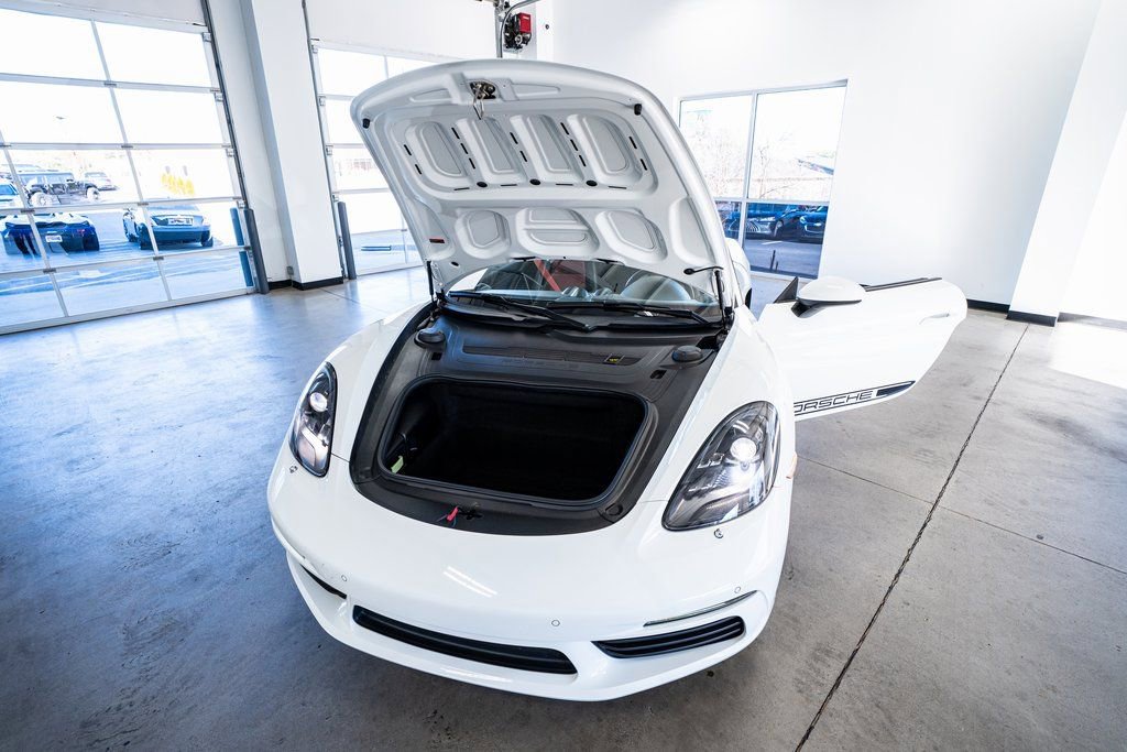 Used 2019 Porsche 718 Boxster image 58