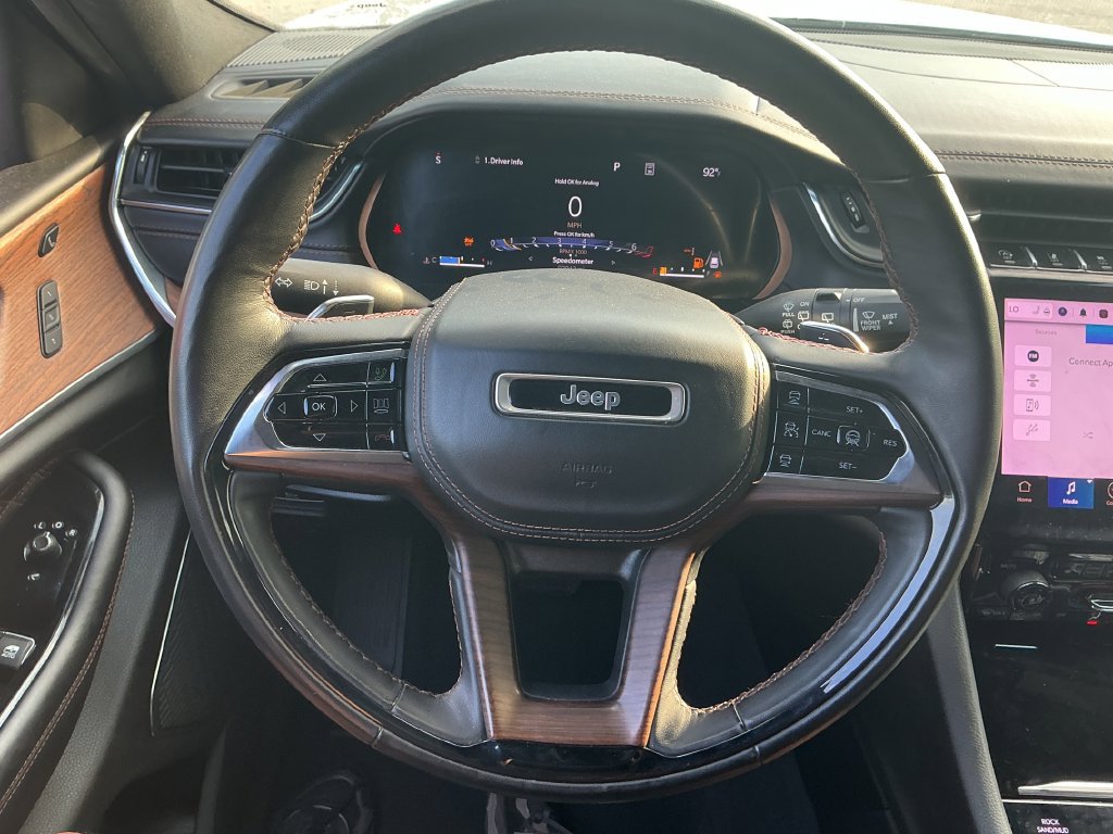Used 2023 Jeep Grand Cherokee L Summit w/ High Altitude Package AWD/4WD image 25