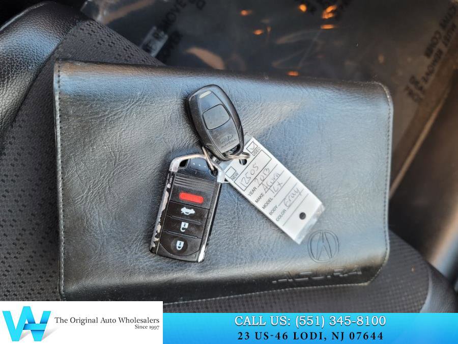 Used 2013 Acura ILX 4dr Sdn 2.0L image 22