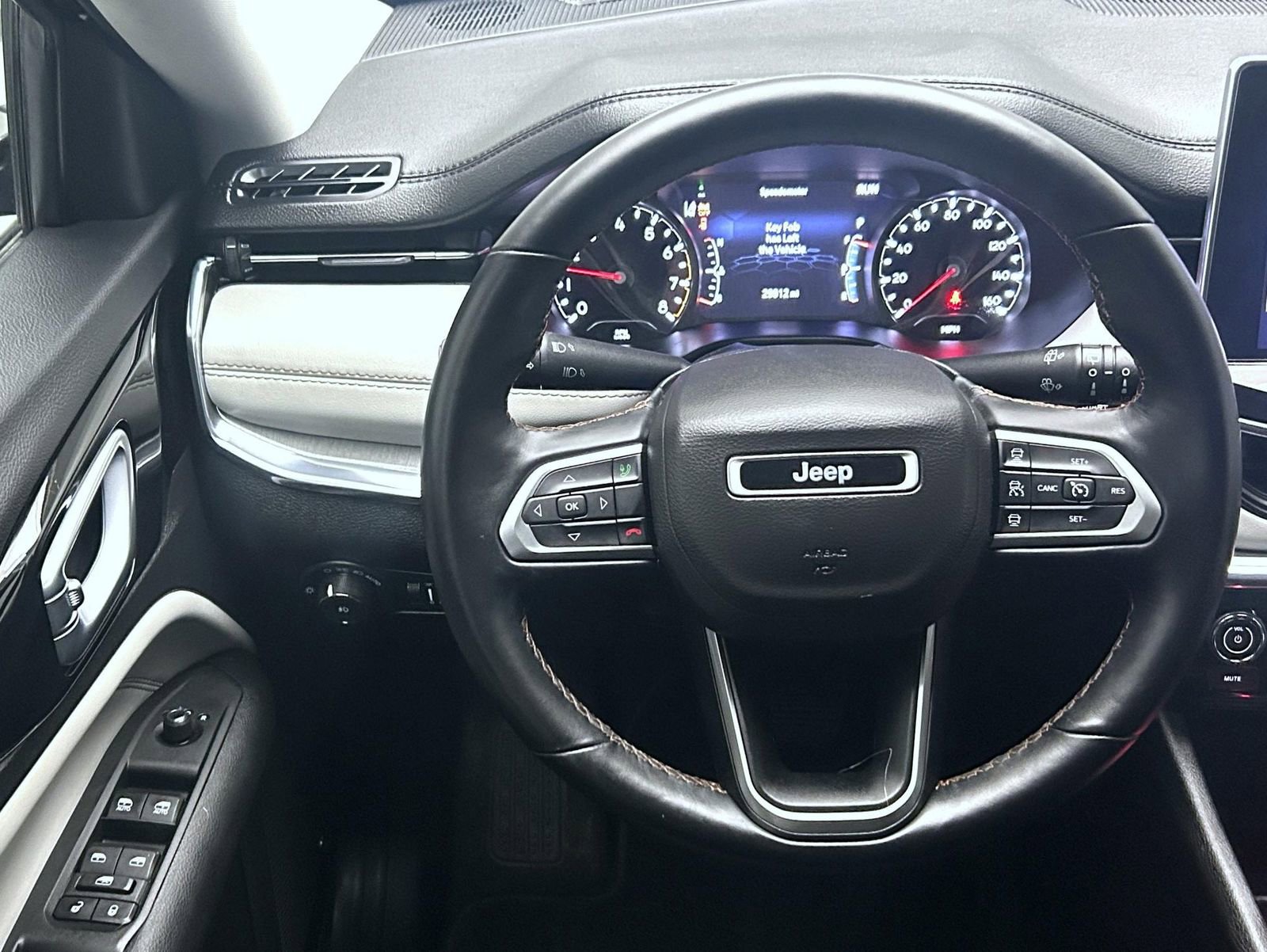 Certified 2022 Jeep Compass Limited image 12