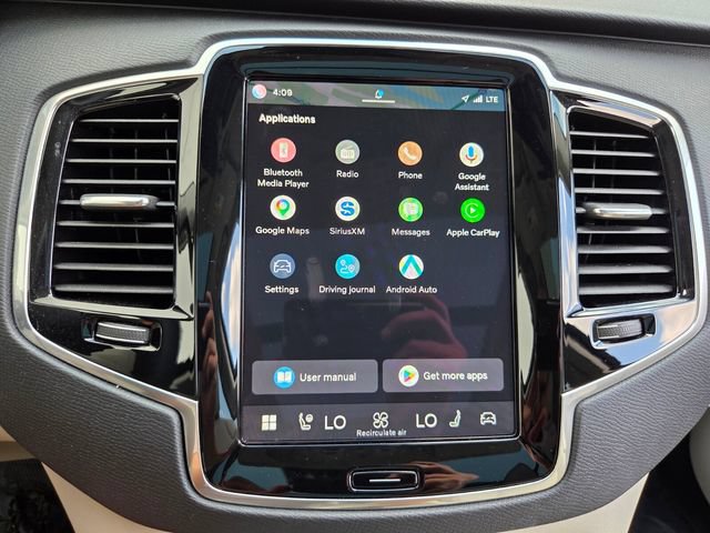Certified 2025 Volvo XC90 B5 Plus w/ Protection Package Premier AWD/4WD image 32