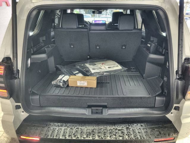 New 2026 Toyota 4Runner Platinum image 24