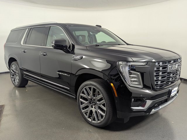 Used 2025 GMC Yukon XL Denali Ultimate image 2