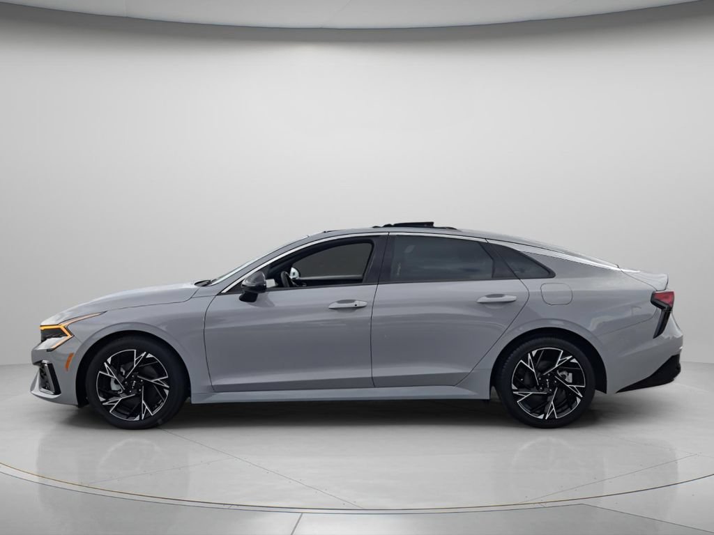 Used 2025 Kia K5 GT-Line w/ GT-Line Premium Package FWD image 3