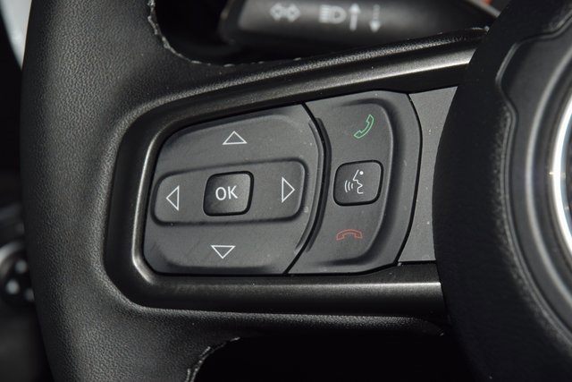 Used 2025 Jeep Wrangler Unlimited Rubicon w/ XTREMEE 35" Tire Package image 37