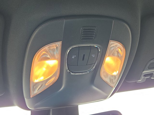 Used 2025 Jeep Compass Limited AWD/4WD image 29