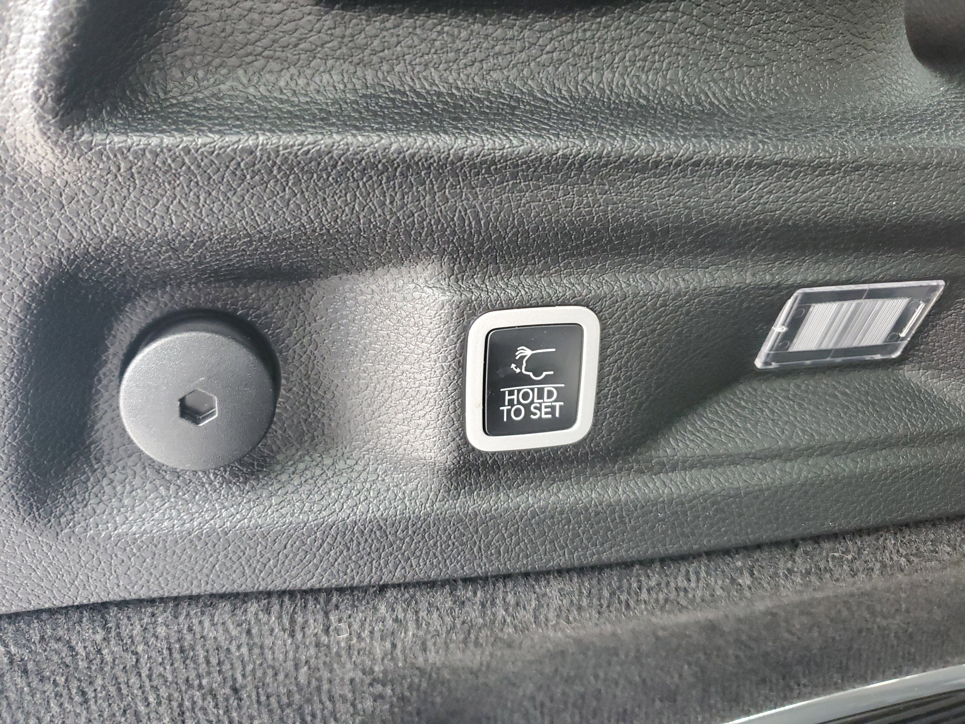 Used 2024 Jeep Grand Cherokee L Summit AWD/4WD image 19