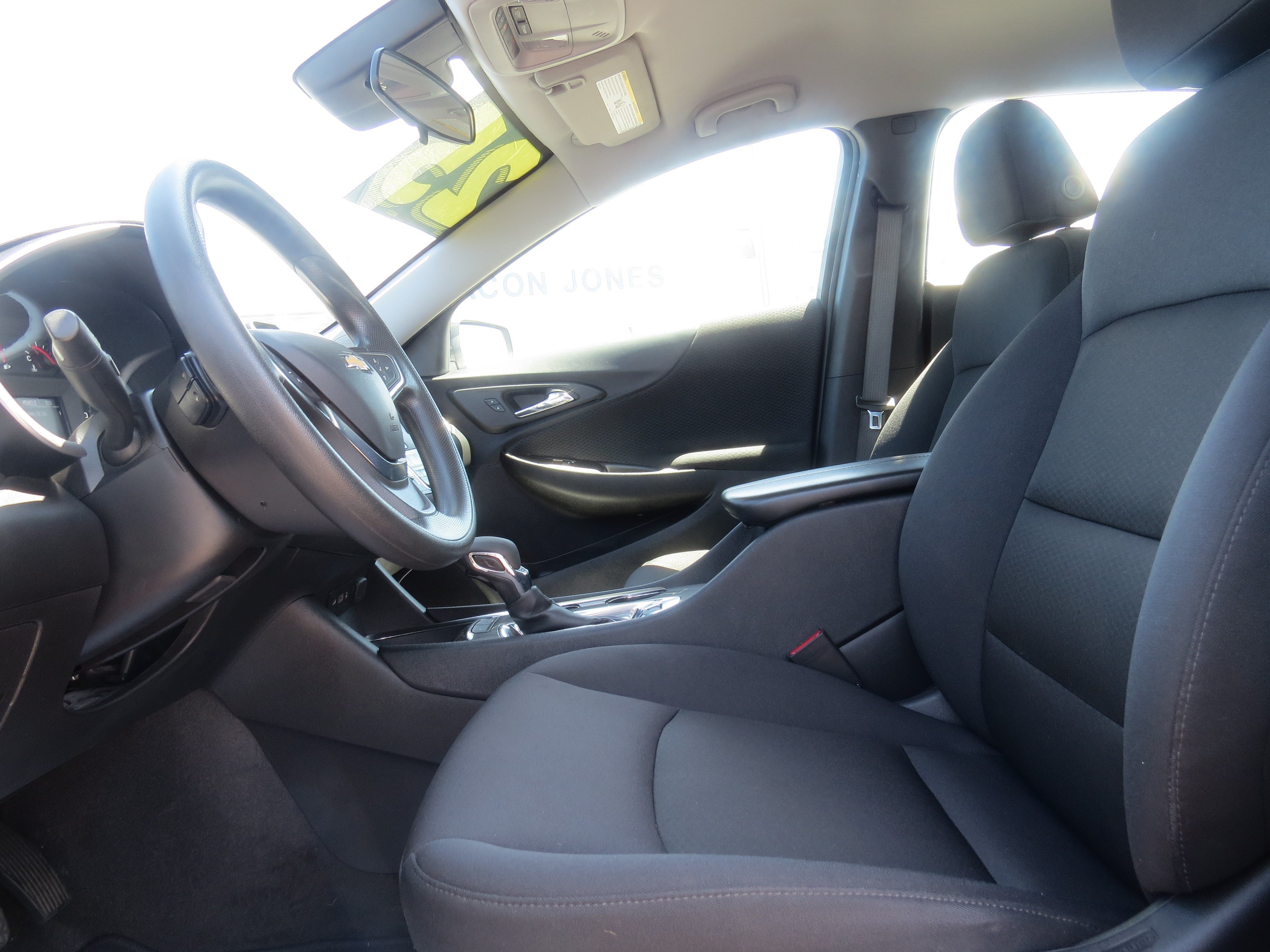 Used 2025 Chevrolet Malibu LT FWD image 13