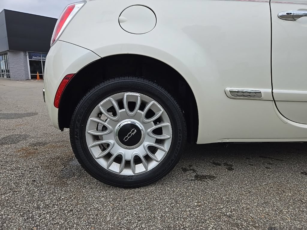 Used 2013 FIAT 500 Lounge w/ Luxury Leather Pkg FWD image 11
