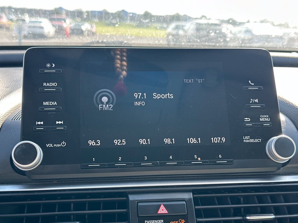 Used 2018 Honda Accord LX image 21