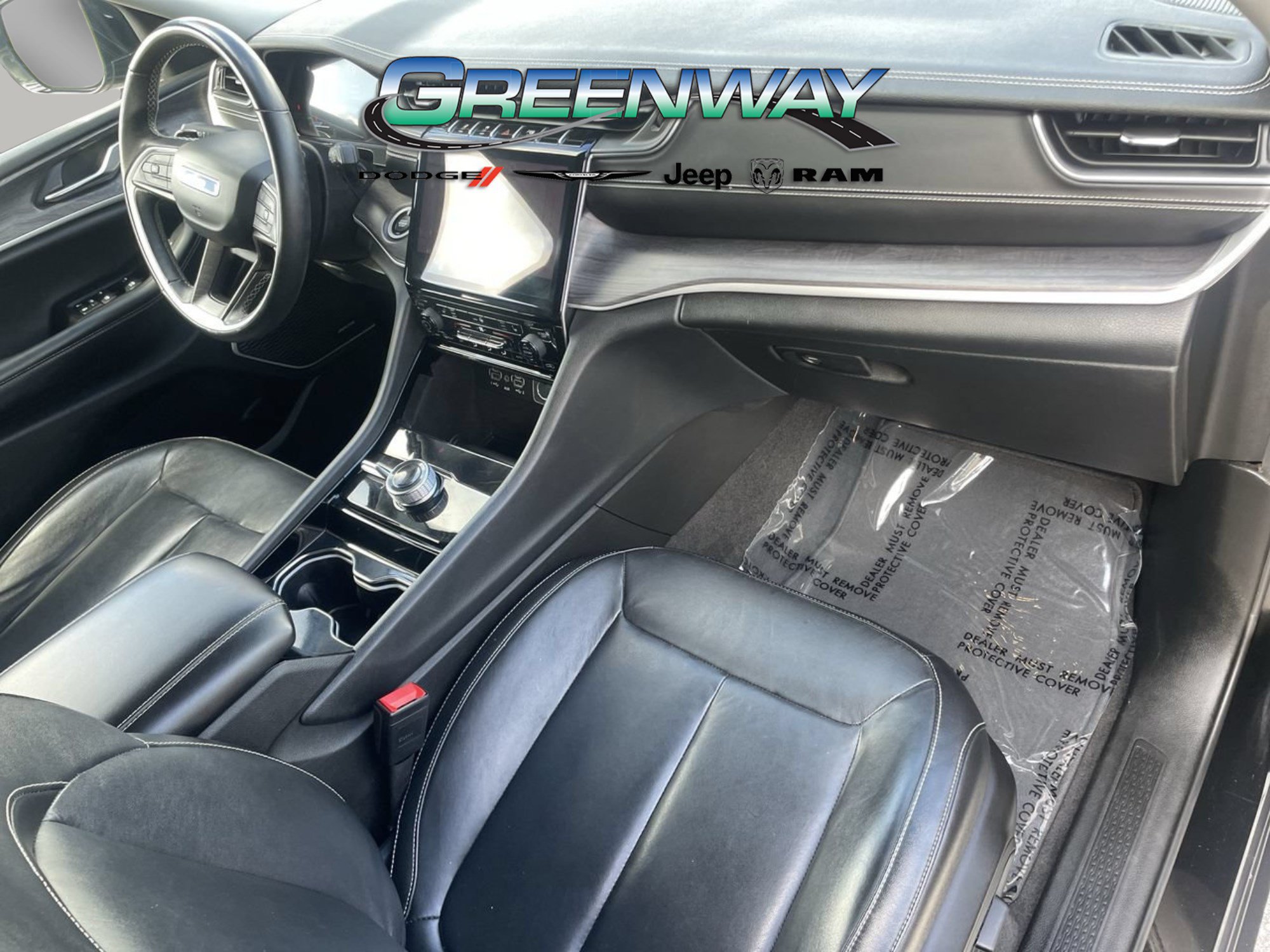 Used 2022 Jeep Grand Cherokee L Limited AWD/4WD image 12