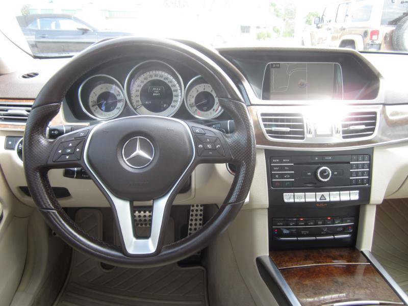 Used 2016 Mercedes-Benz E 350 4MATIC Sedan image 9