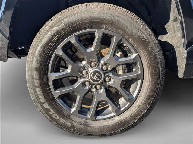 Used 2023 Toyota Tundra Platinum image 21