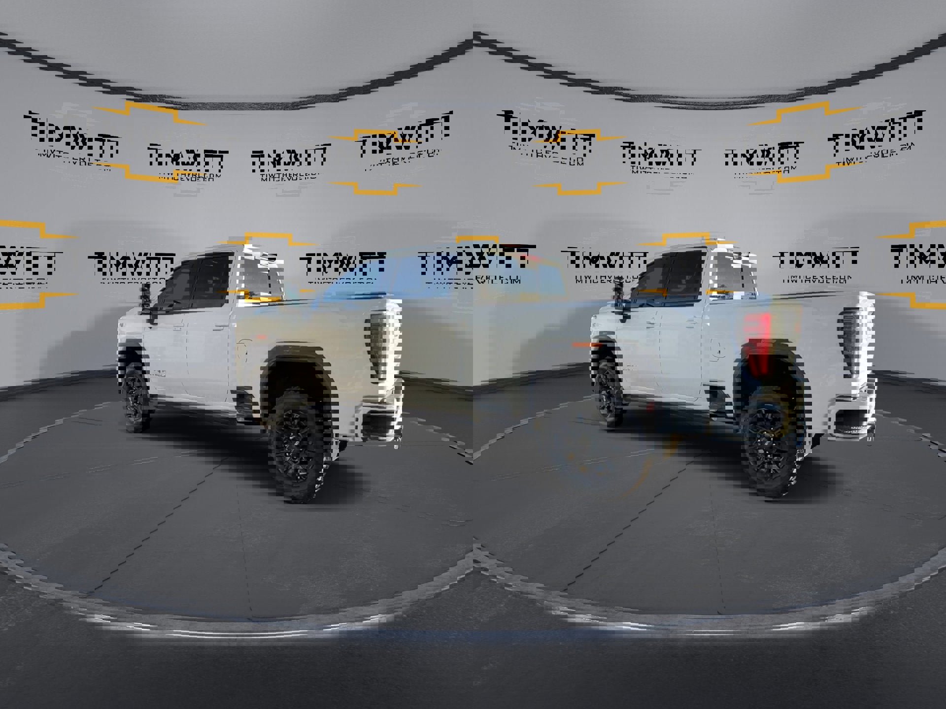 Used 2024 GMC Sierra 2500 AT4 w/ AT4 Premium Plus Package image 7