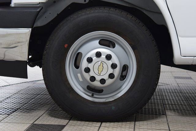 New 2025 Chevrolet Express 4500 w/ Power Convenience Package RWD image 14