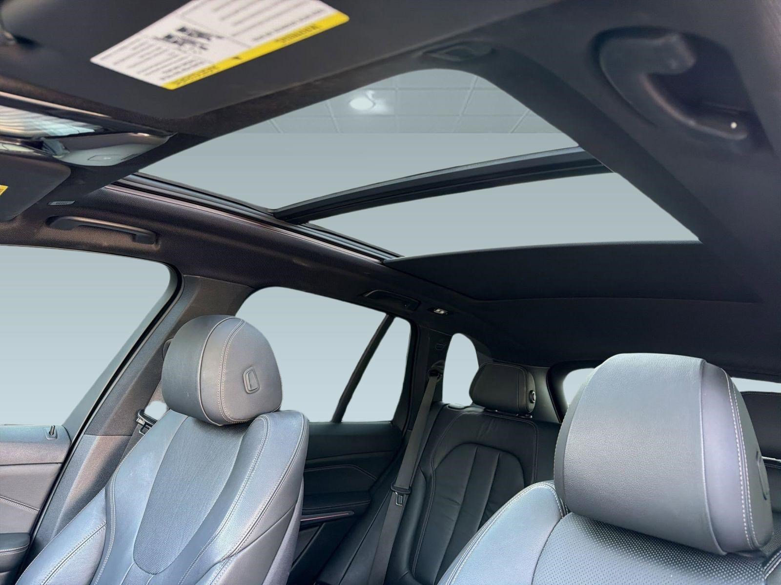 Used 2019 BMW X5 xDrive40i w/ Convenience Package image 15