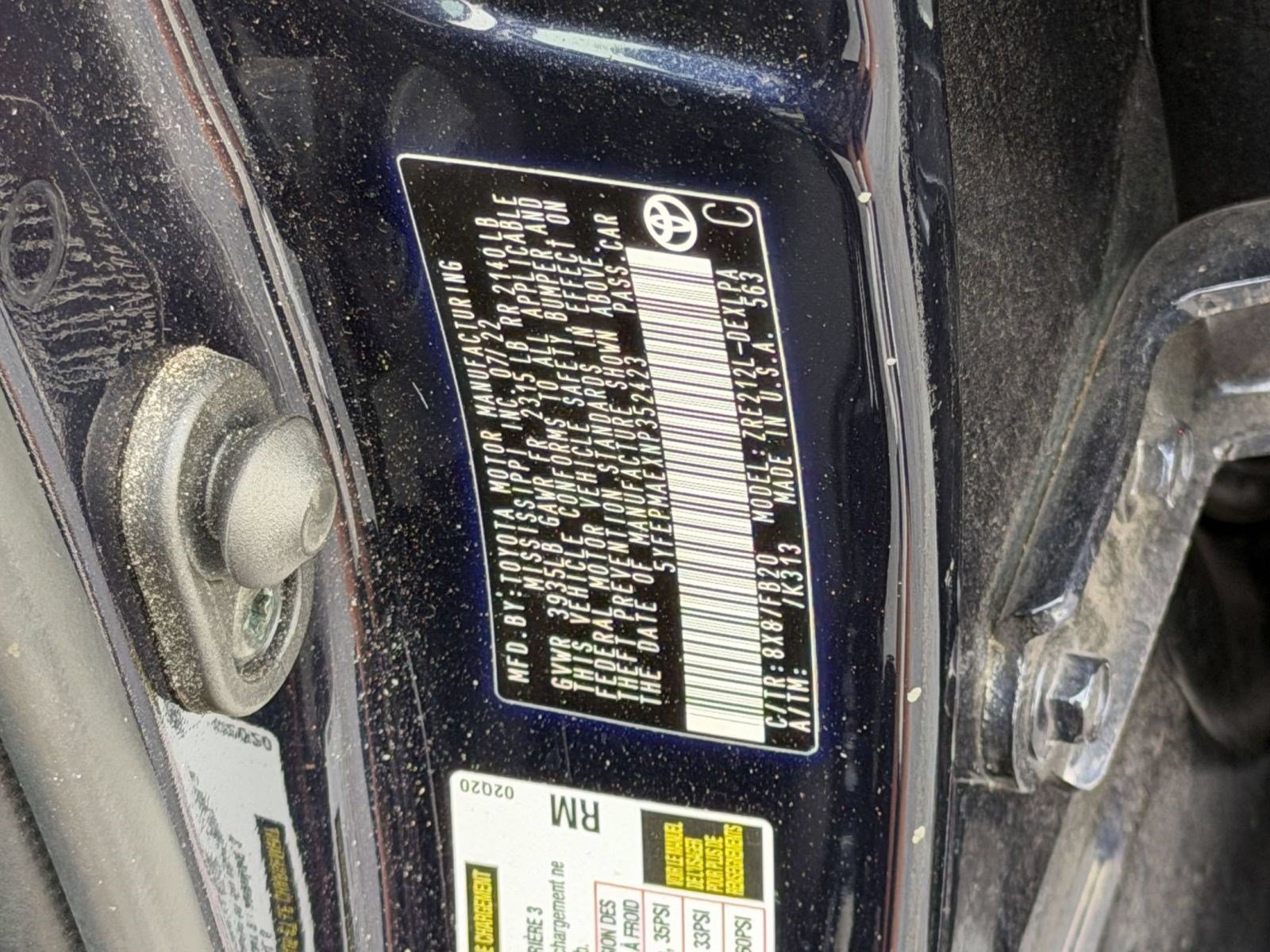 Certified 2022 Toyota Corolla LE FWD image 28