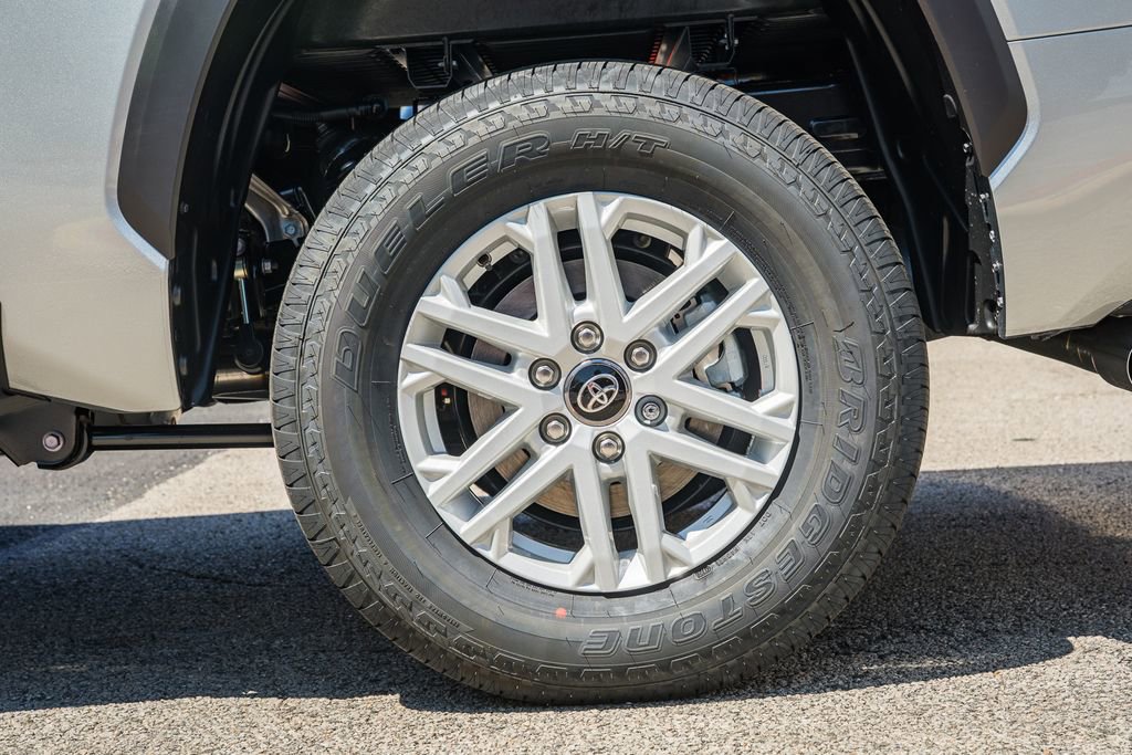 New 2026 Toyota Tundra SR5 image 18