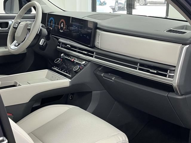 Certified 2025 Hyundai Santa Fe SEL AWD/4WD image 27